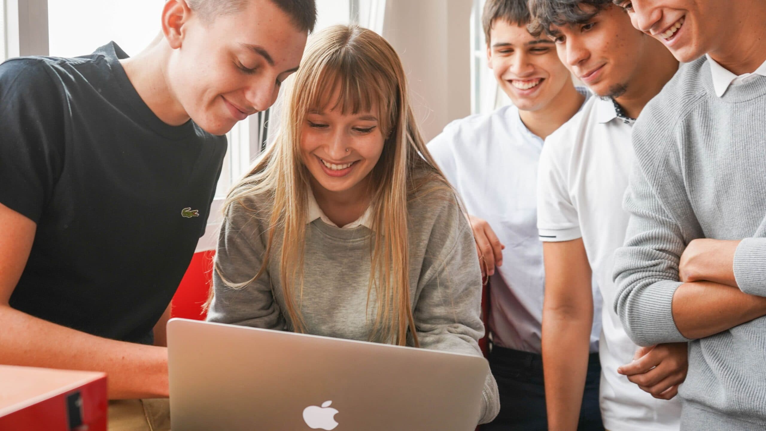 Másters FP Oficiales en Madrid | Especialízate en Ciberseguridad, IA y Big Data | JOYFE 1 Masters FP en Madrid
